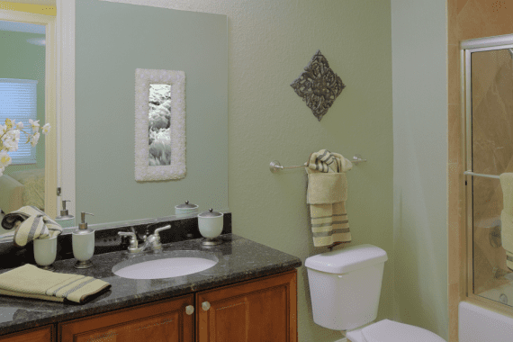 Choosing the Right Art for the Bathroom